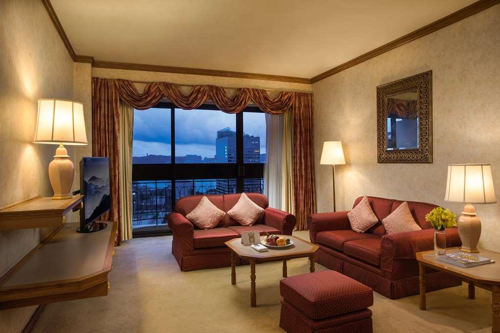 Artyzen Grand Lapa Macau Hotel Værelse billede A living room at the Four Seasons Hotel
