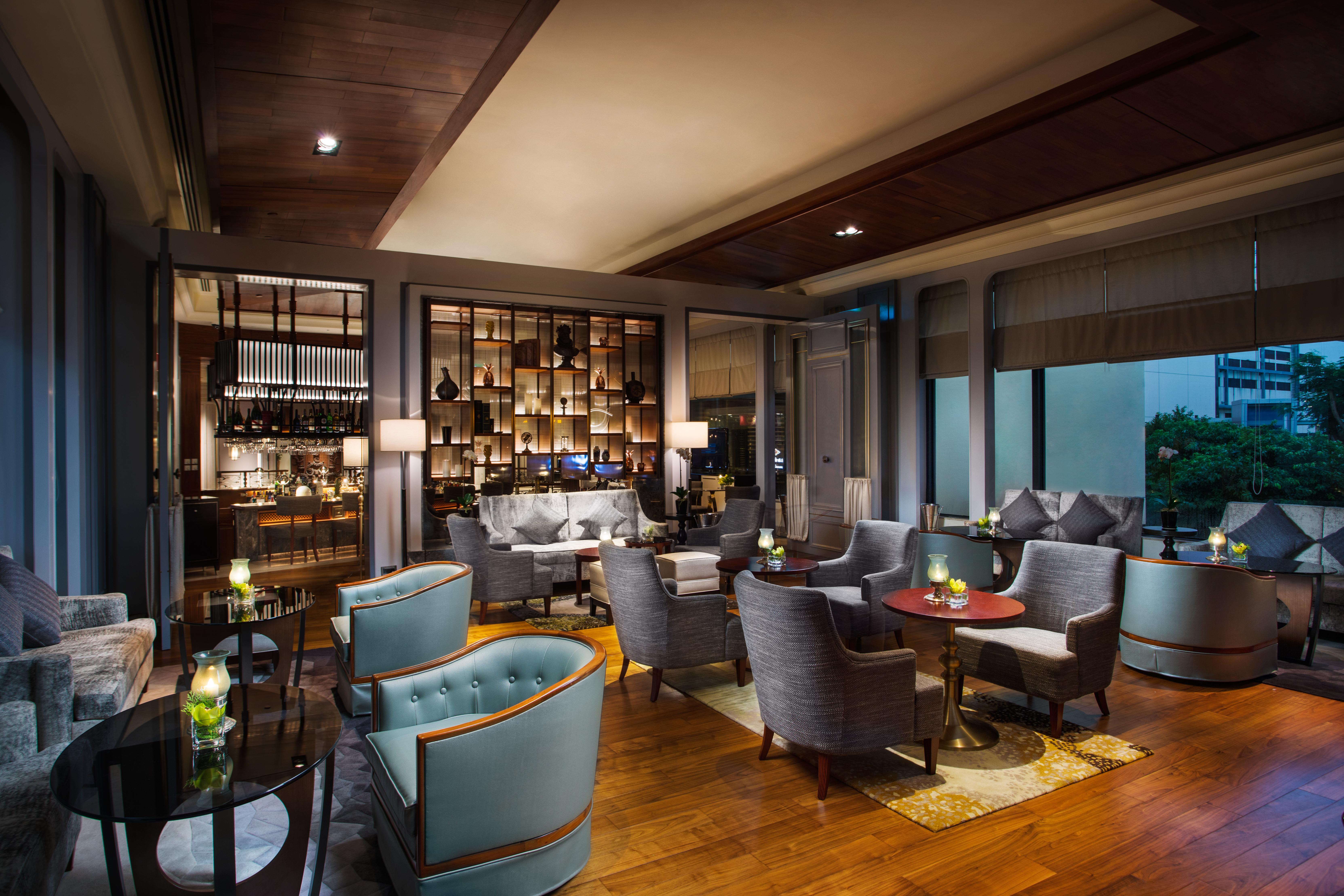 Artyzen Grand Lapa Macau Hotel Eksteriør billede The Club Lounge at the Royal Plaza Hotel