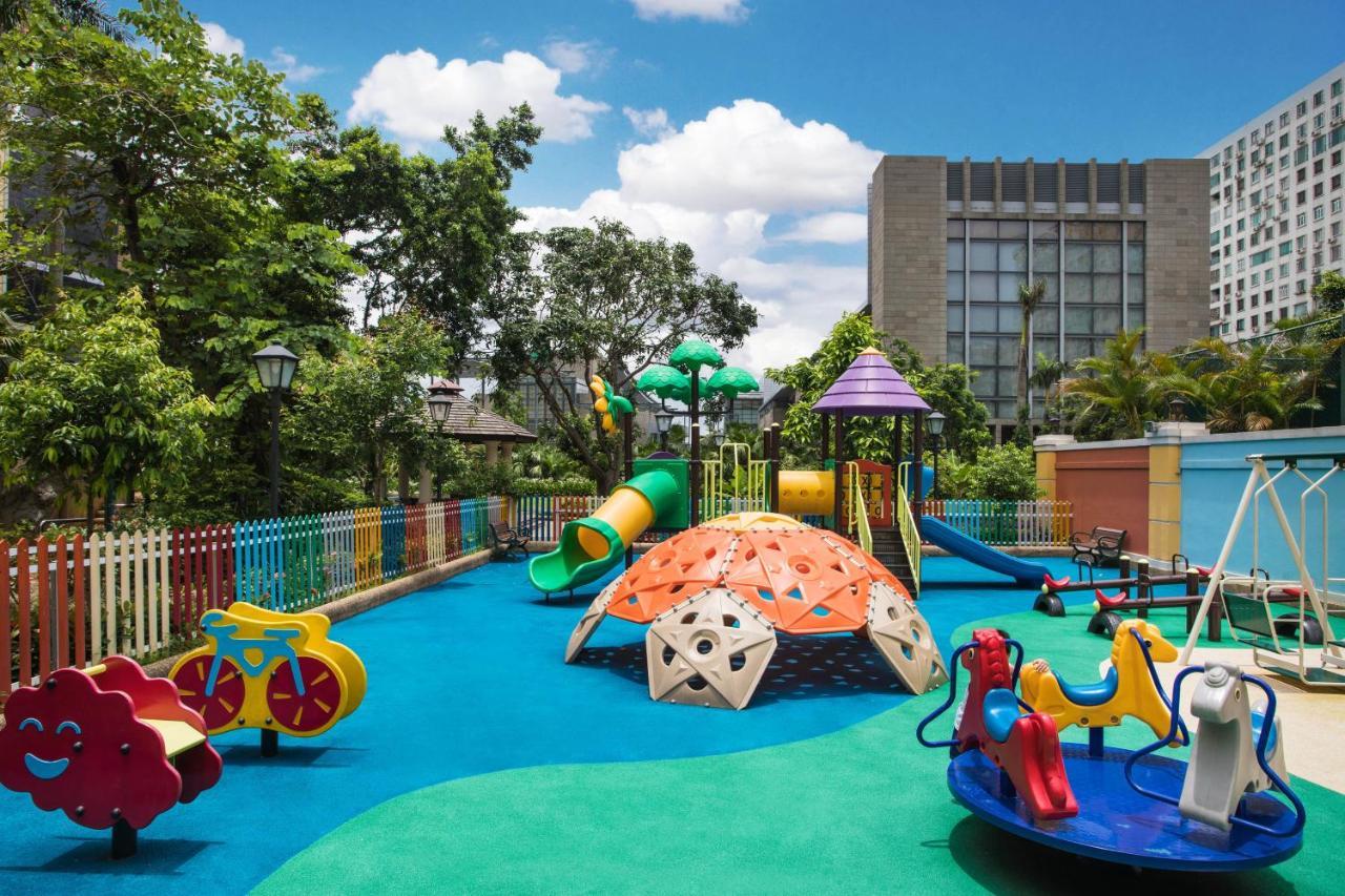Artyzen Grand Lapa Macau Hotel Eksteriør billede Playground at the hotel